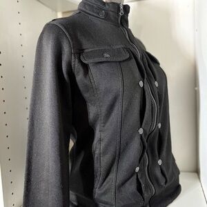 Woman’s van shibuya black jacket size smalll